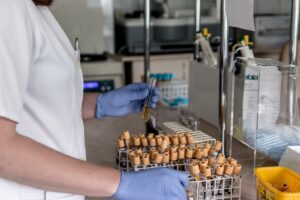 禁煙すると健康診断の数値はどのように改善されるのか？